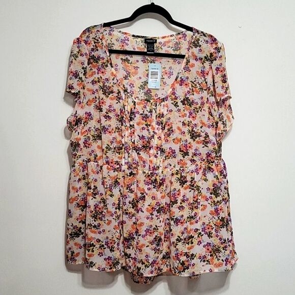 New Torrid Floral Blouse Size 2 - Picture 2 of 5